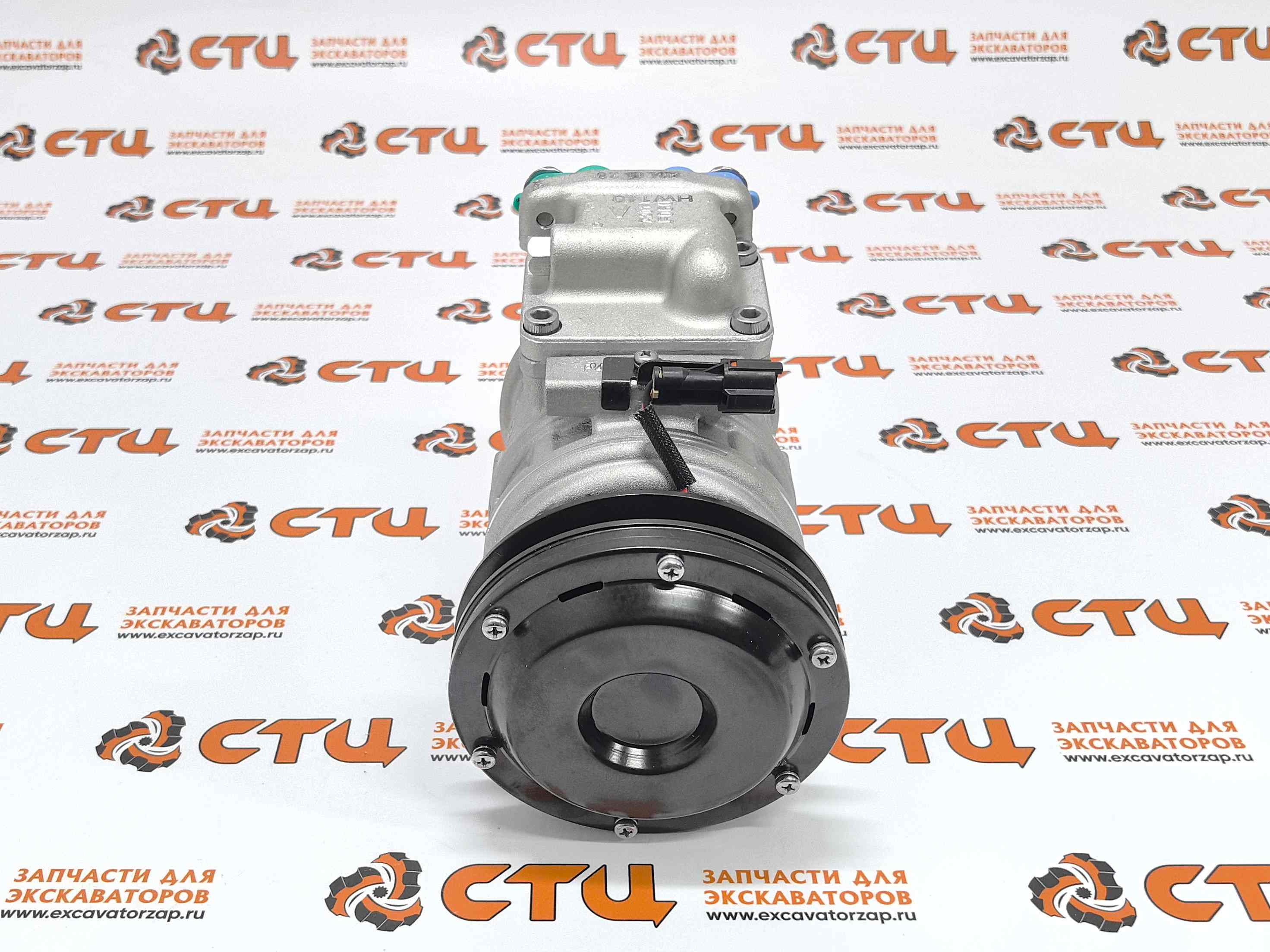 Компрессор кондиционера 11Q6-90090 (аналог, Корея) экскаватора HYUNDAI серии HX, WX