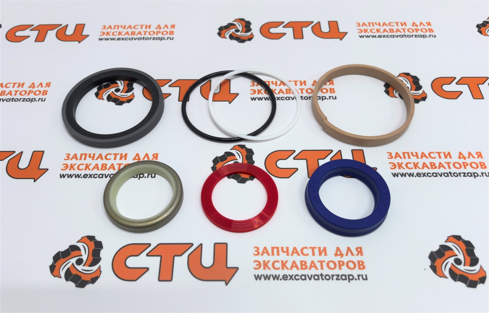 Ремкомплект 87428627 (аналог, КНР) гидроцилиндра опрокидывания переднего ковша экскаватора погрузчика New Holland B115